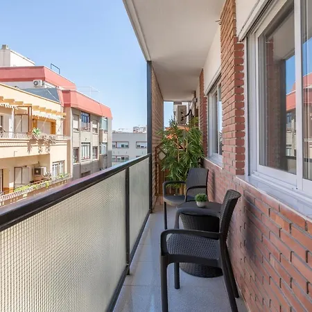 Luxury Center Apartment *